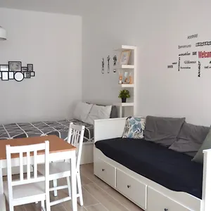 Apartment Bed&coffee 