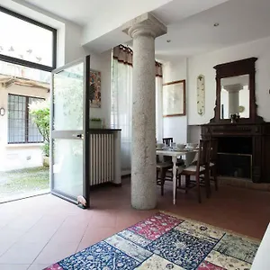 Apartment Charming Navigli 